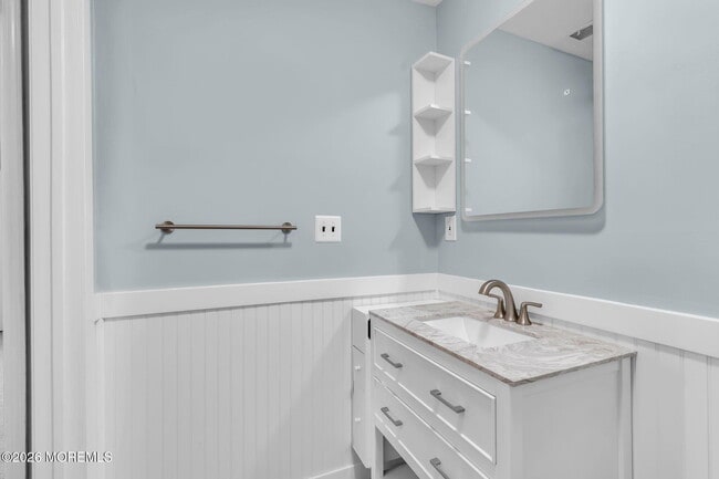 Building Photo - 106 Frontier Way