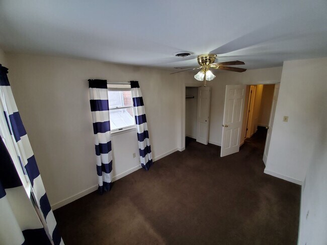 Building Photo - 34 S Hanover St