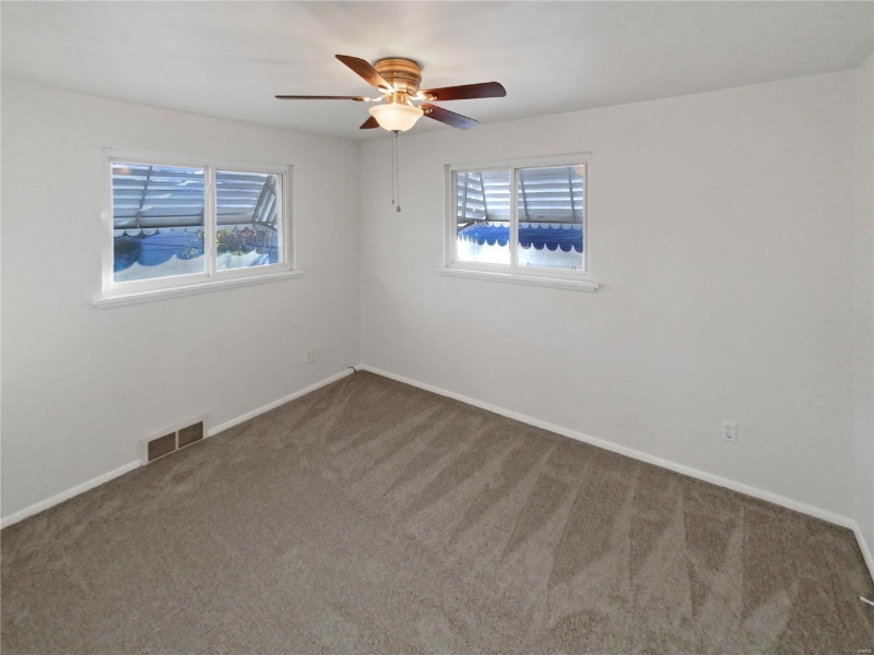 Building Photo - 6448 Clifton Hills Dr