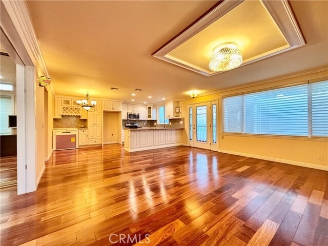 Building Photo - 442 Avenida Sevilla