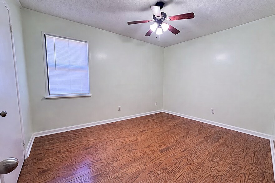 Building Photo - 2517 Habersham Rd