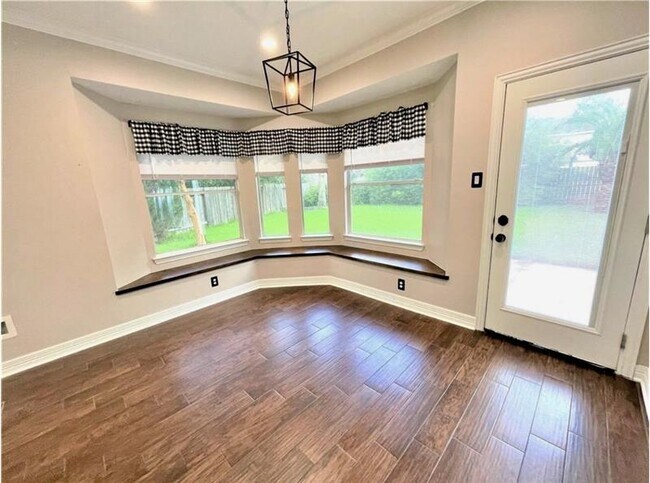 Building Photo - 16407 Stone Prairie Dr