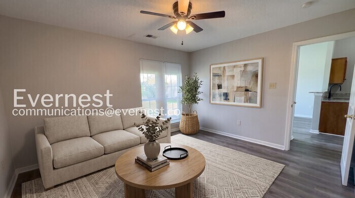 Building Photo - 5669 Kaitlyn Dr W