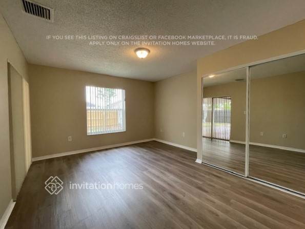 Building Photo - 14341 SW 160th Terrace