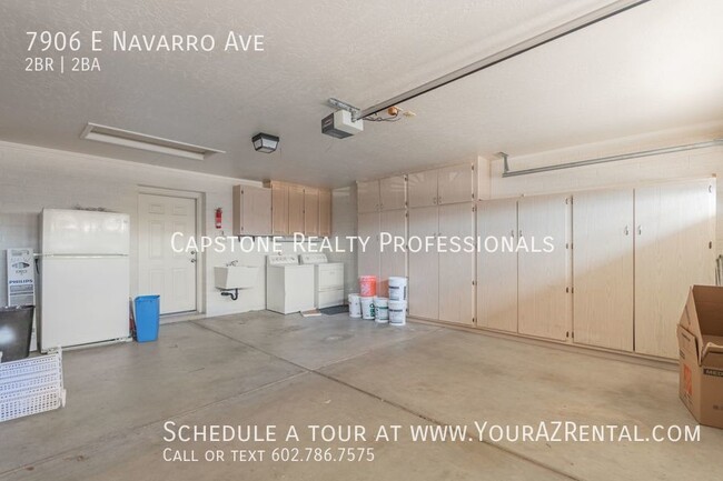 Building Photo - 7906 E Navarro Ave