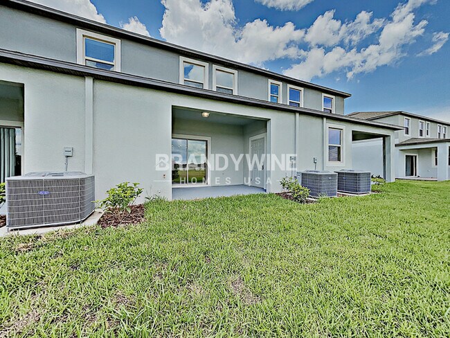 Building Photo - NEW LOWER RENTAL RATE LEASING SPECIAL: Rec...