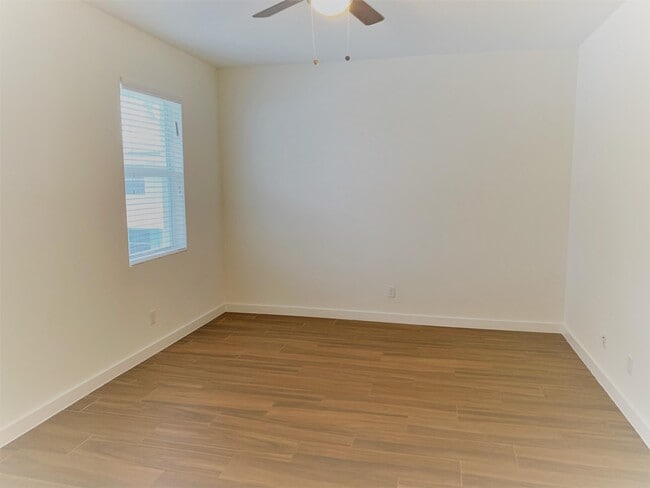 Building Photo - 126 Osprey Cir