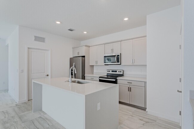 Building Photo - 7188 Trotwood Ln