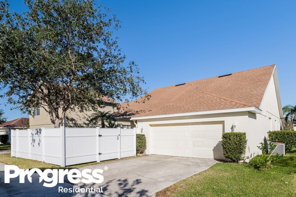 Building Photo - 14018 Mailer Blvd