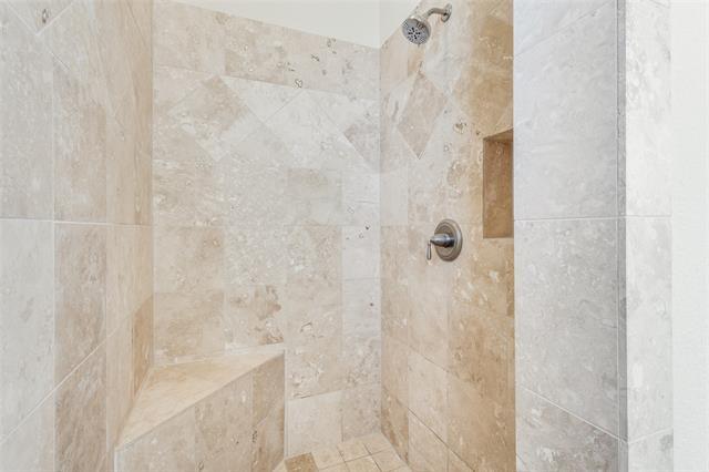 Building Photo - 1407 Bridle Blvd