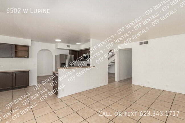 Building Photo - 6502 w Lupine-