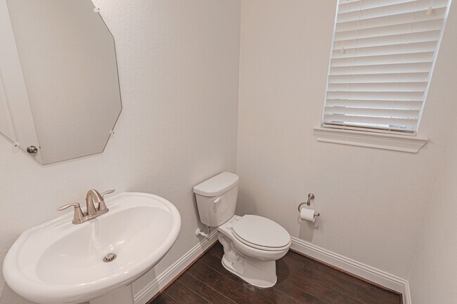 Building Photo - 112 Sundown Ridge Pl