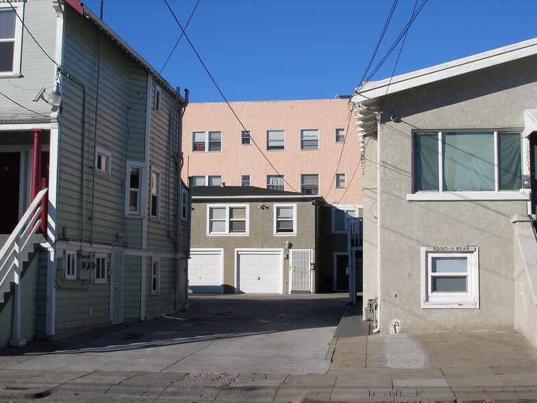 Building Photo - 1094 Aileen St