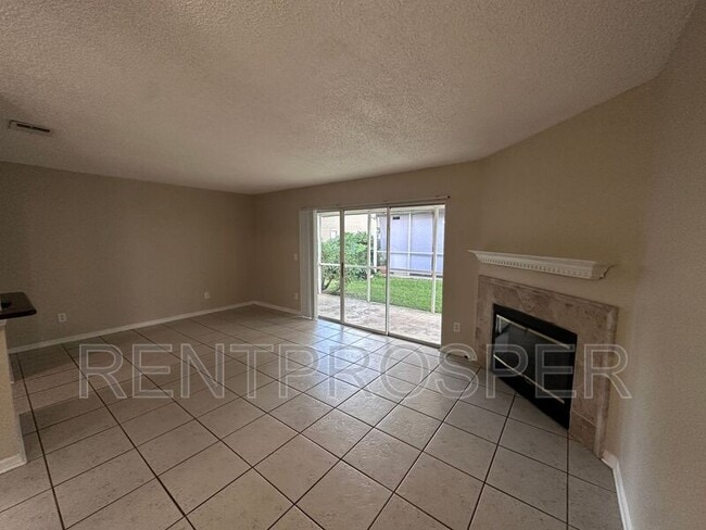 Building Photo - 5980 Scotchwood Glen