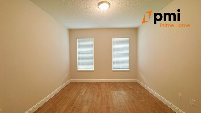 Building Photo - BRAND NEW BEAUTIFUL 5Bedroom/4Bath Single ...