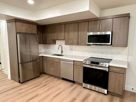 Building Photo - 12272 S Elena Canyon Cv