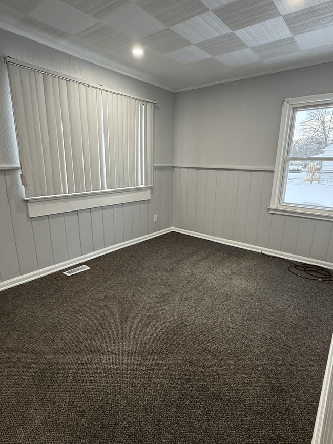 Building Photo - All Appliances Included