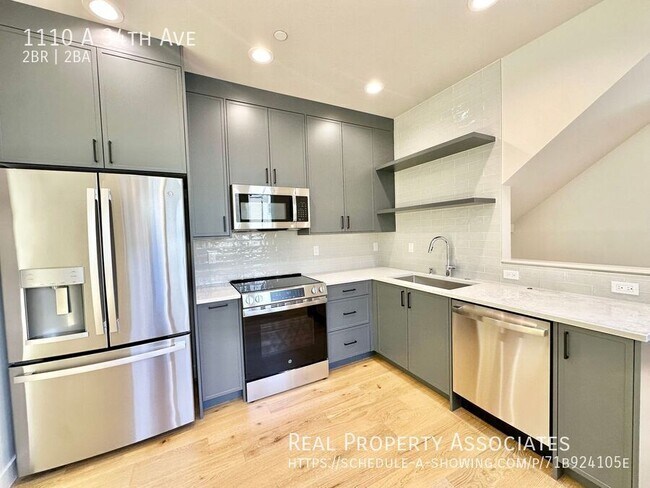 Building Photo - 1110A 34th Ave