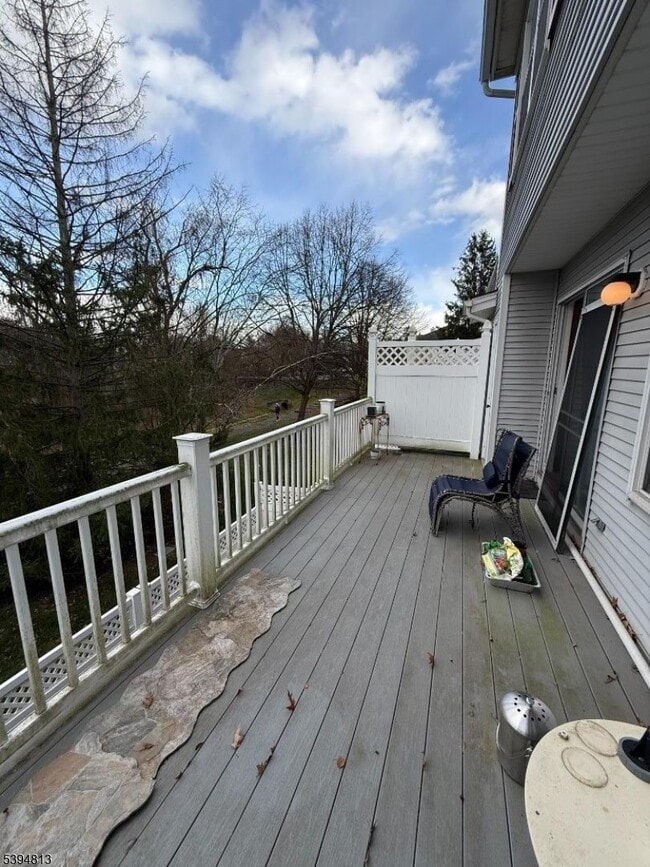 Building Photo - 1902 Bayley Ct