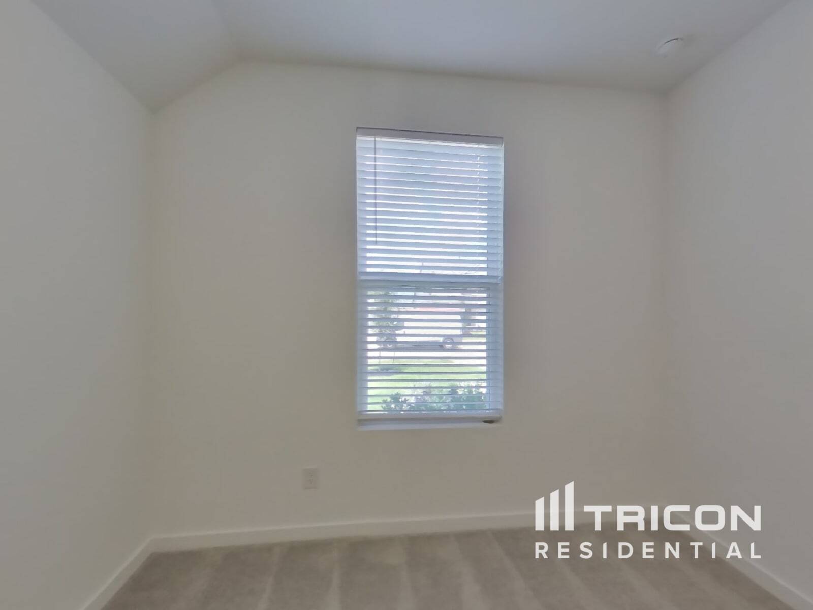 Building Photo - 3024 Pintail St
