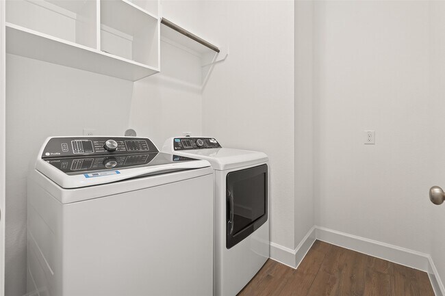 Building Photo - 1132 Beals Crk St