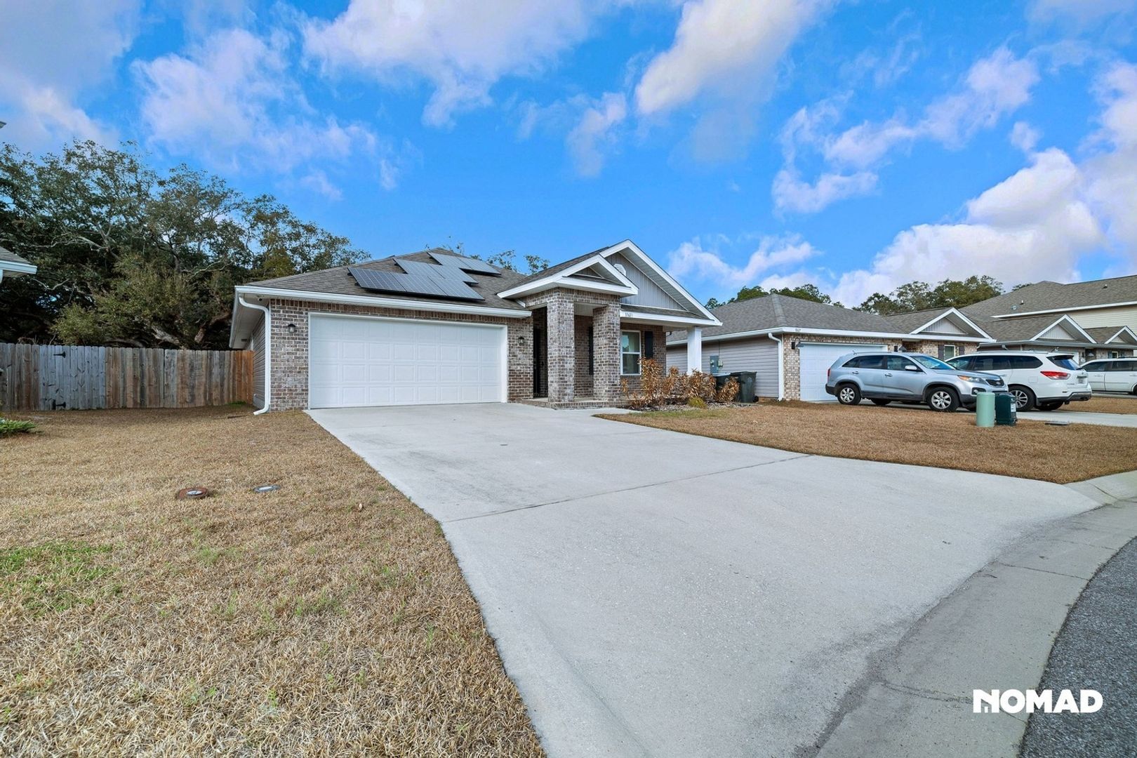Building Photo - 10613 Queens Gate Cir