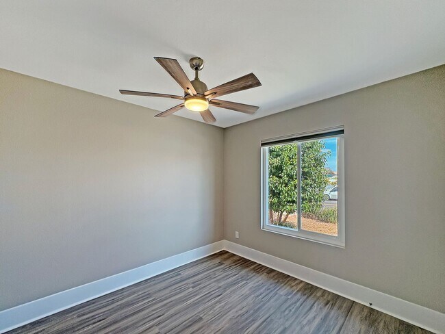 Building Photo - Stunning 3BR/2BA San Diego Home with Solar...