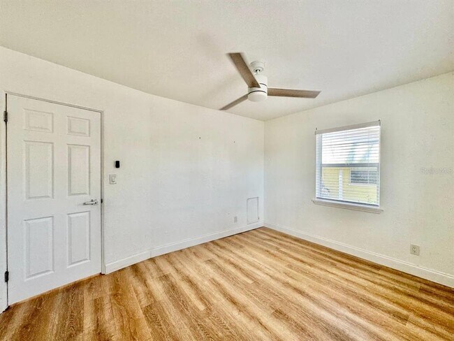 Building Photo - 1101 46th St N