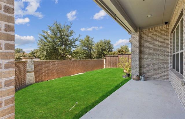 Building Photo - 2801 Deansbrook Dr