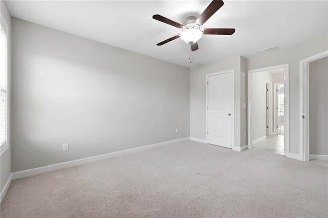 Building Photo - 304 Cochin Dr