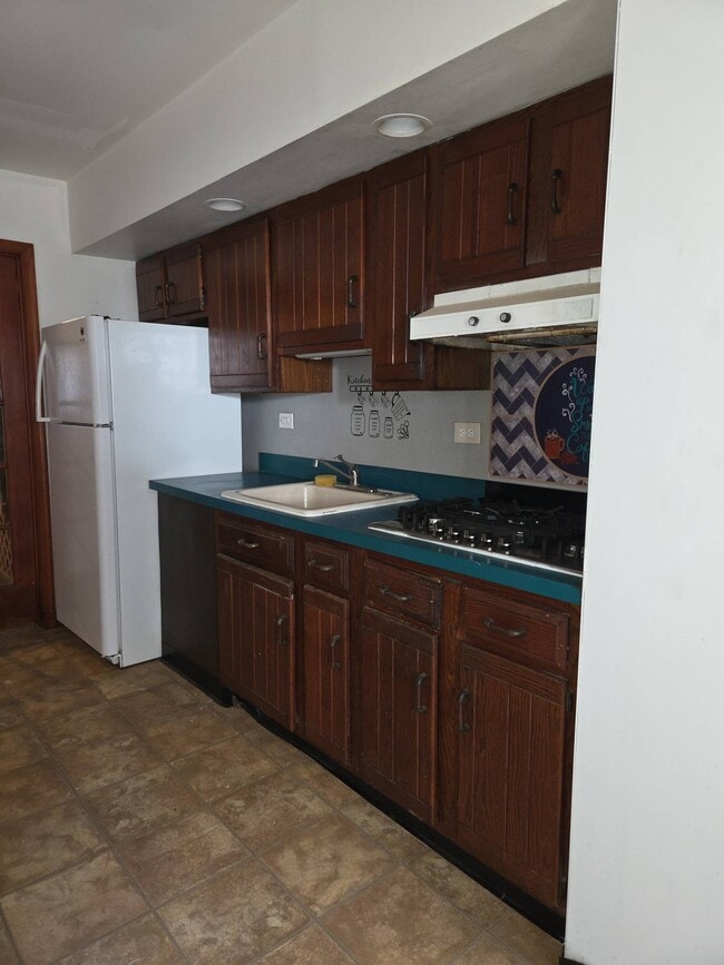 Building Photo - 2608 S Fairhill St