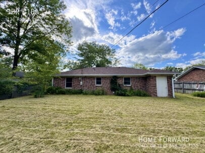 Building Photo - 121 Fonda Ln