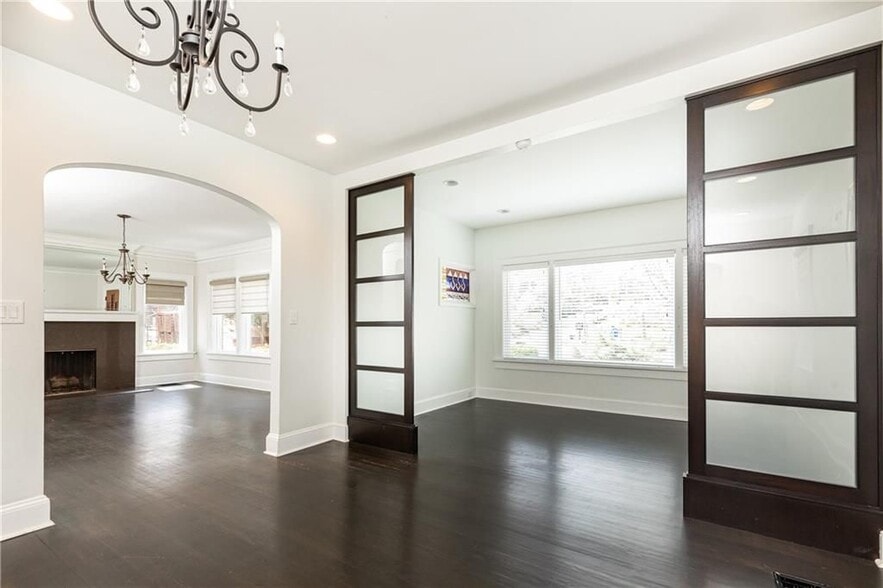 Building Photo - 1022 Reeder Cir NE