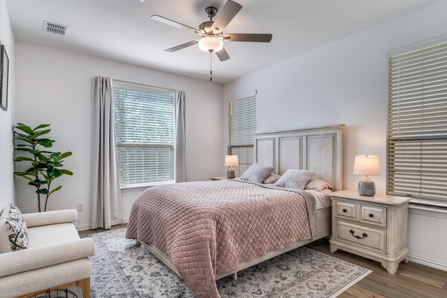 Building Photo - Stunning New 4 Bed, 3 Bath Home in Riverplace Garland – Move-In Ready and Available Now!