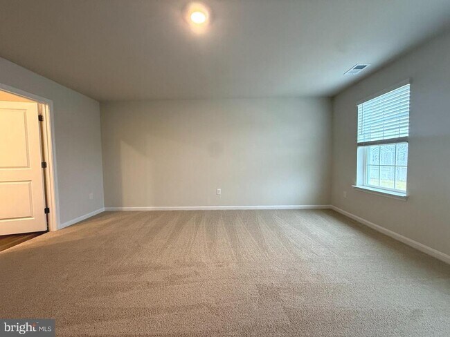 Building Photo - 328 Anconas Blvd