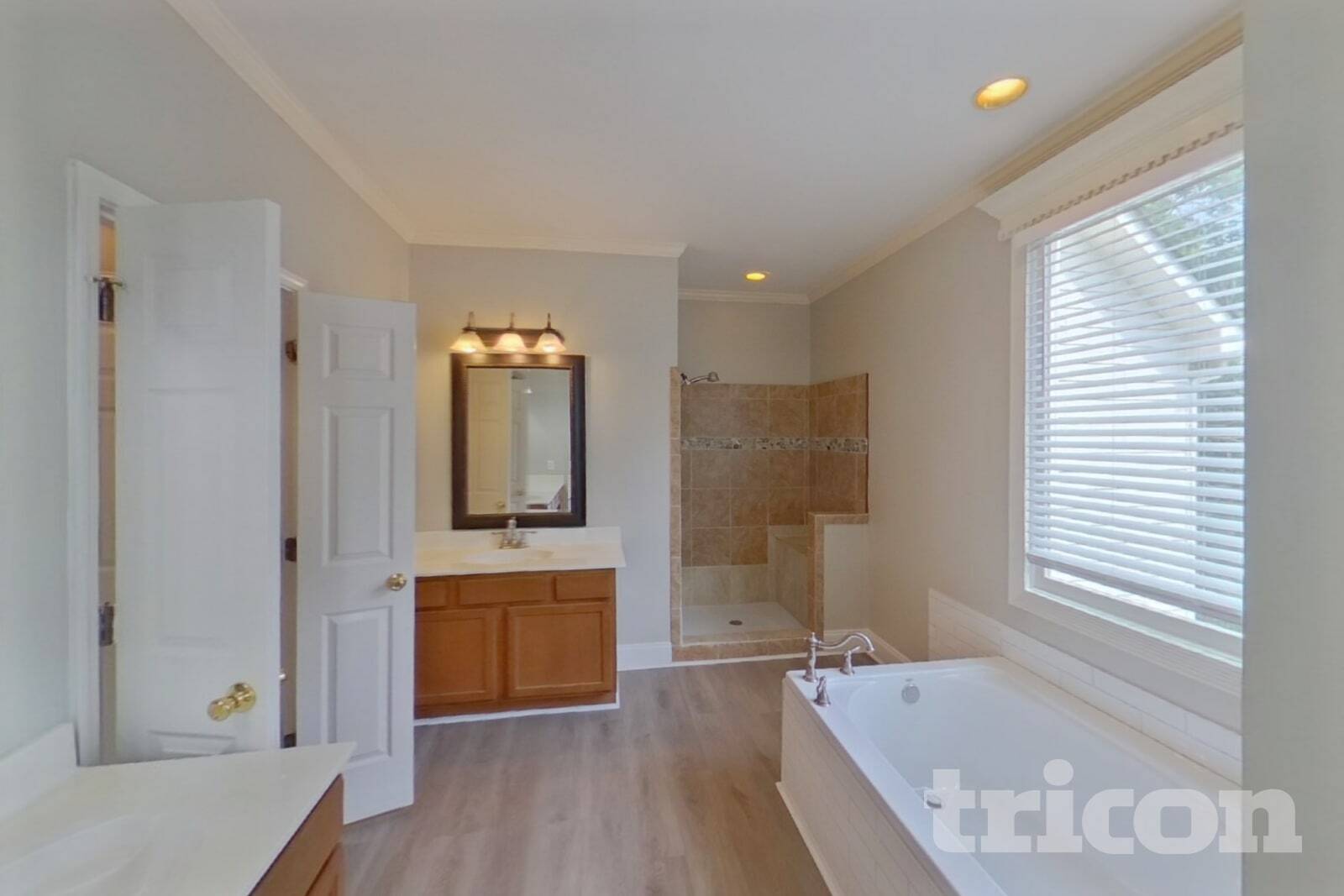 Building Photo - 1260 Castle Pointe Ln