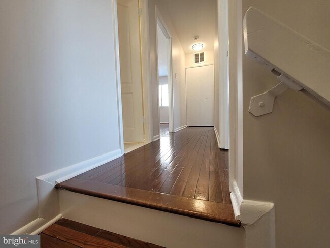 Building Photo - 5674 Oak Tanager Ct