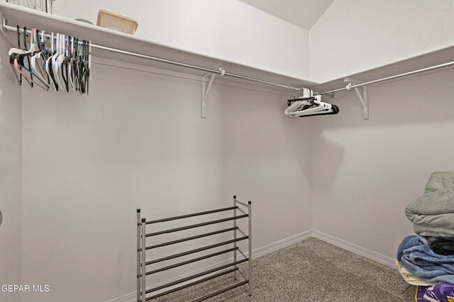 Building Photo - 13920 Loreina Luz Ave