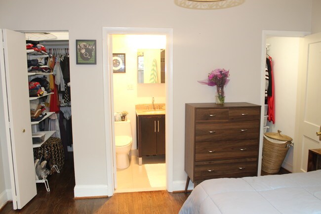 Bathroom and closets - 2010 Kalorama Rd NW