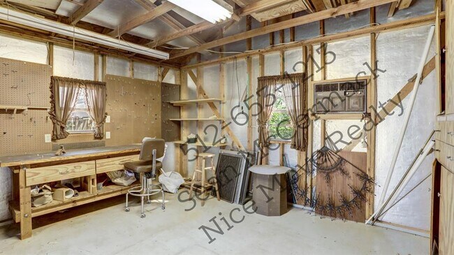 Building Photo - 2605 Toulouse Dr