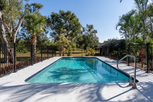 Building Photo - Country-Style Sarasota Living on a Full Acre - Pool Home with Oversized Workshop — Move-In Ready Now