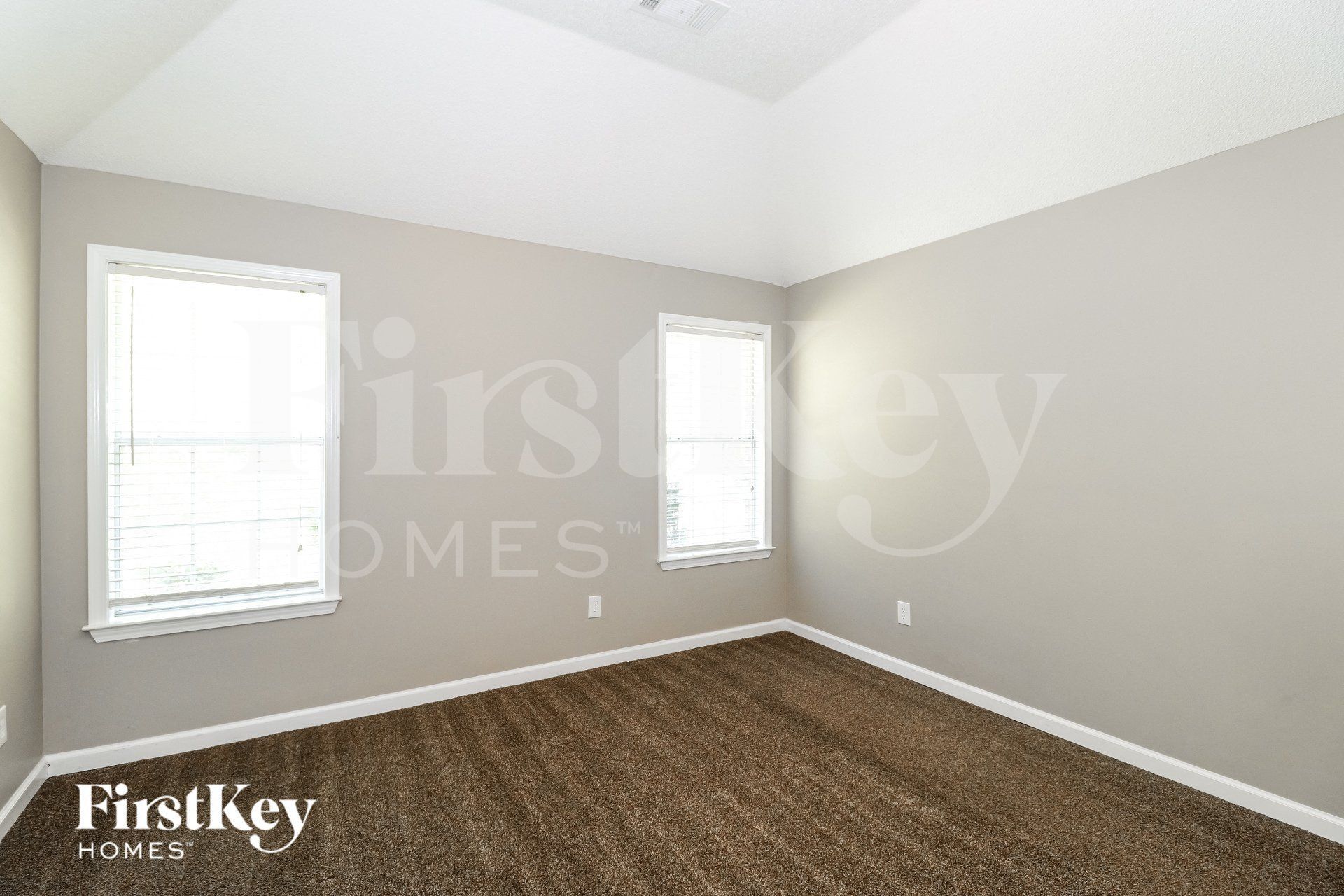 Building Photo - 1390 Beaver Trail Dr