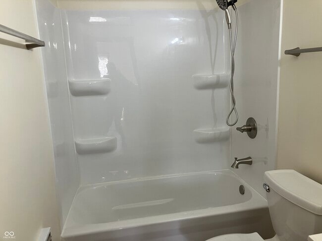 Building Photo - 778 Loews Blvd