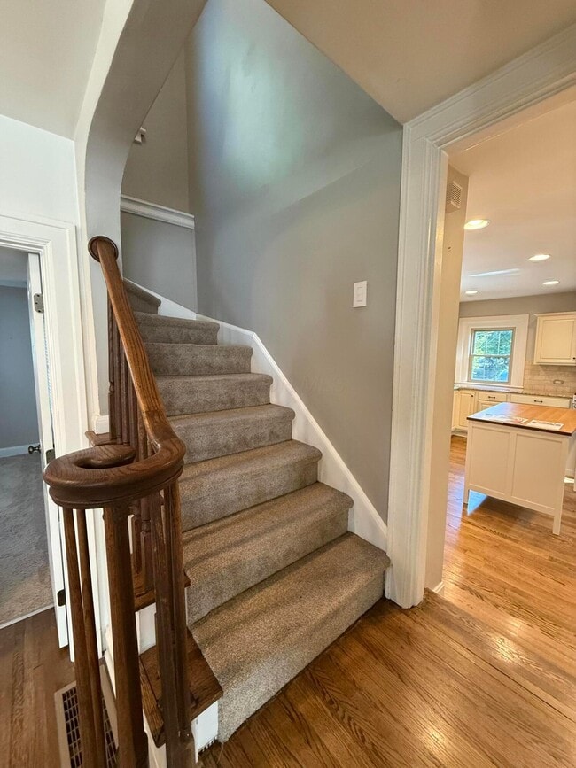 Building Photo - 2629 E Broad St