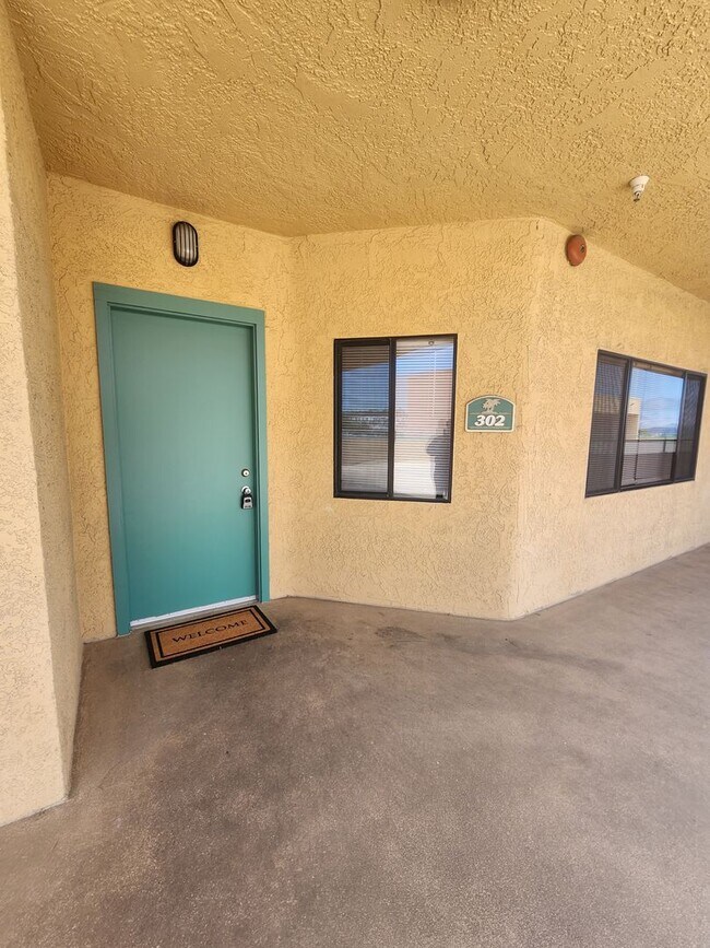 Building Photo - Comfortable 1 Bed, 1 Bath Grover Beach Apartment- Water and Trash Included
