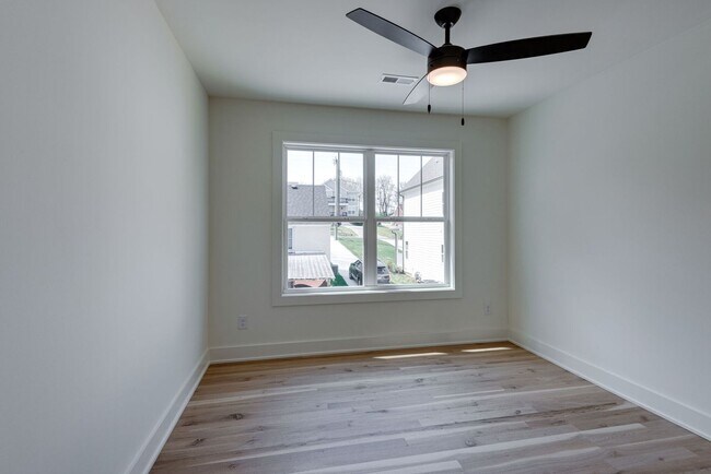 Building Photo - Bright + Modern 4BR in Walkable Inglewood — Available Dec 1