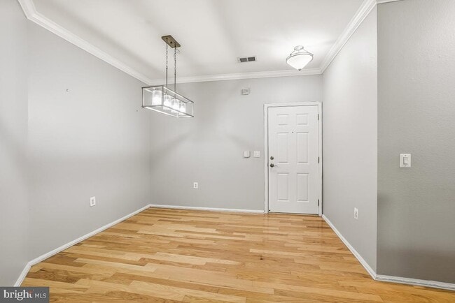 Primary Photo - 11800 Old Georgetown Rd