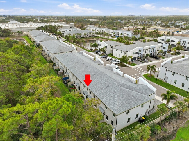 Building Photo - 3905 SE Mentmore Ln