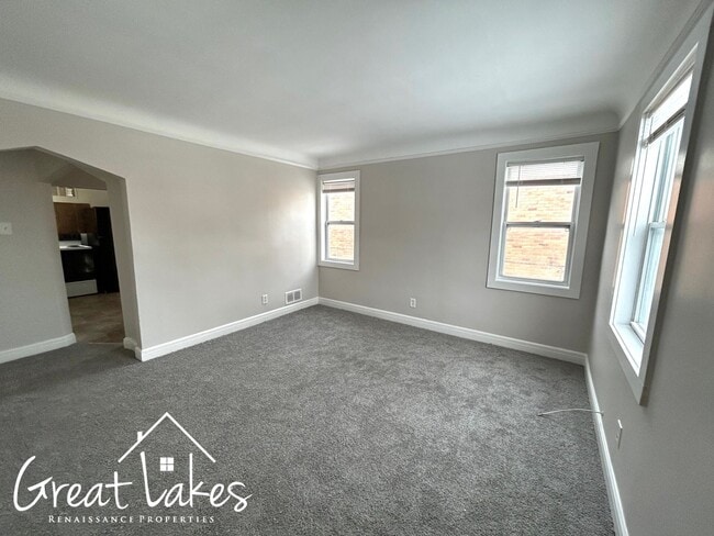 Building Photo - Lovely 3 Bedroom 1 Bathroom now available for rent