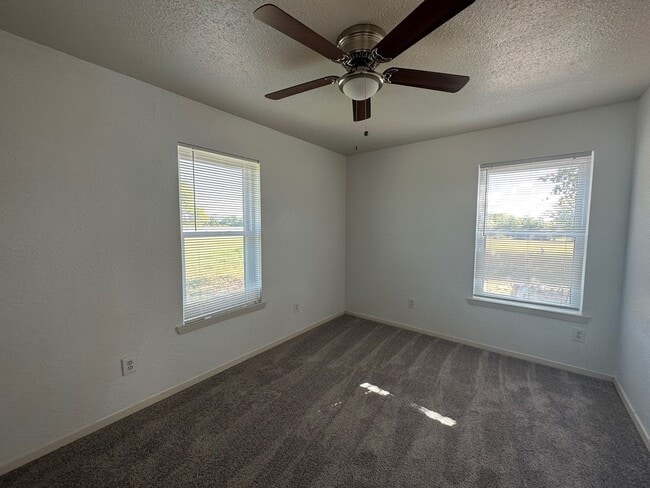 Building Photo - County Living- 1 mile from Hwy 380